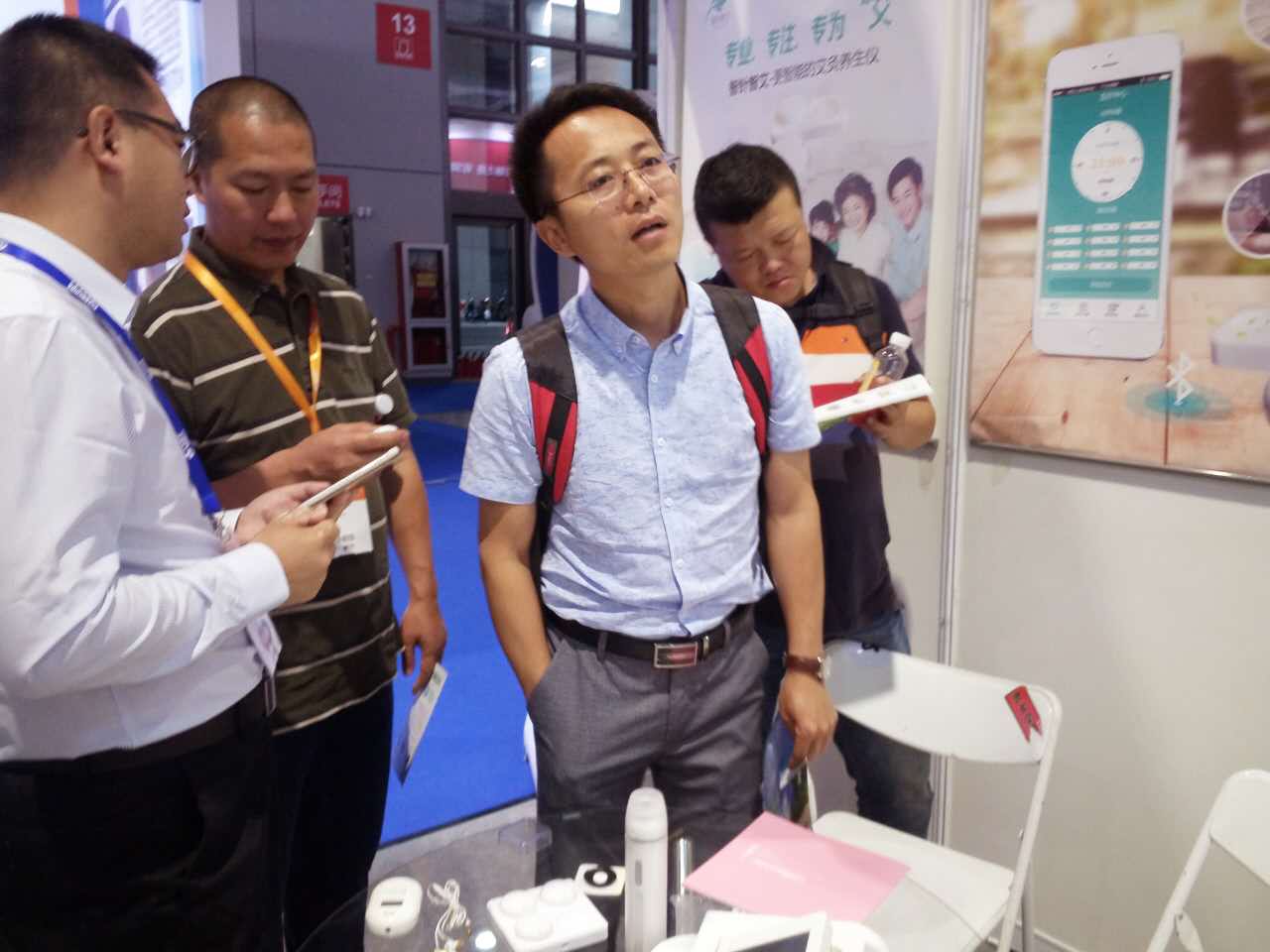 CMEF（中国国际医疗器械博览会）小蓝视频APP下载网站展馆实录